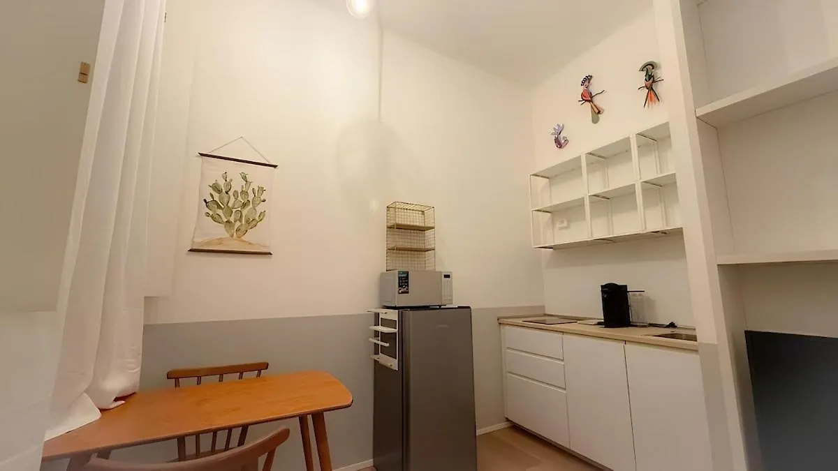 Apartament Suite N14 - Design & Relax Near The Navigli Mediolan