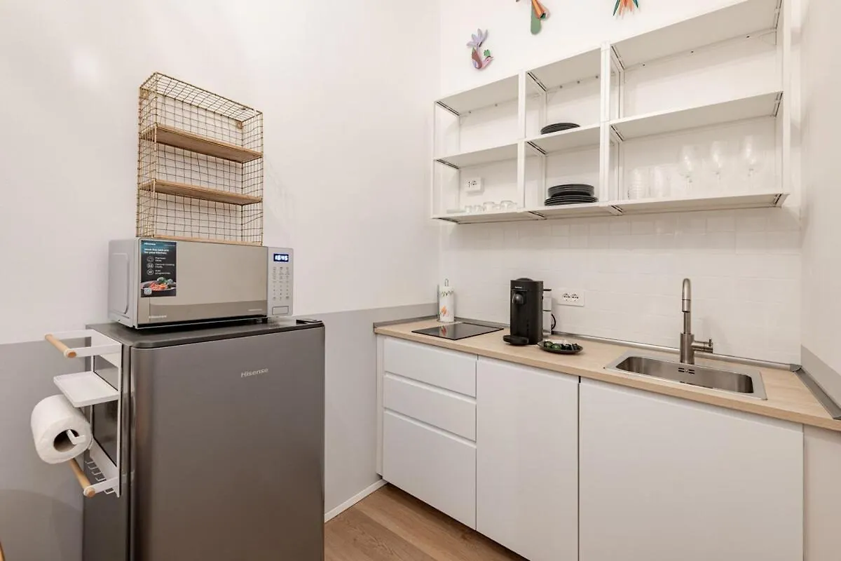Suite N14 - Design & Relax Near The Navigli Mediolan