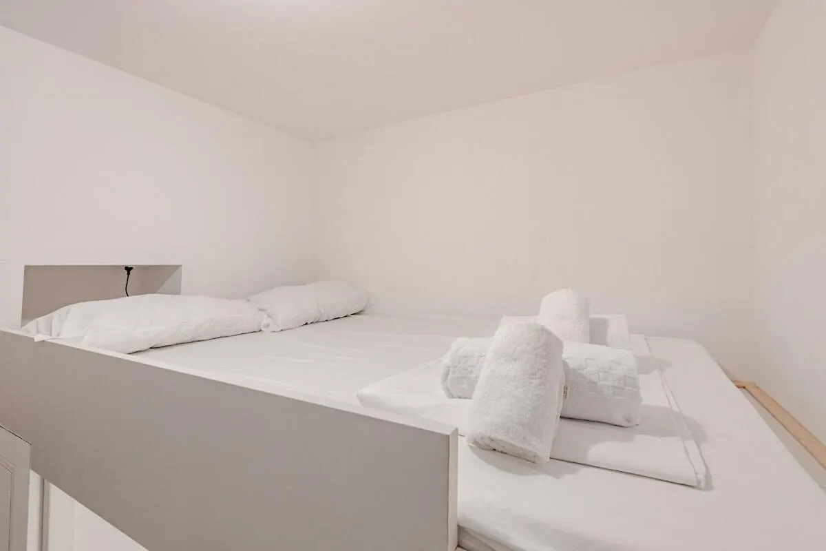 Suite N14 - Design & Relax Near The Navigli Milano 0*,